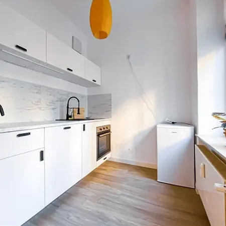 Schoene In Plagwitz Nahe Karl-heine-strasse -netflix, Wlan, Waschmaschinet Апартаменты