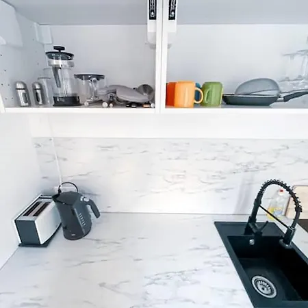 Schoene In Plagwitz Nahe Karl-heine-strasse -netflix, Wlan, Waschmaschinet Λειψία