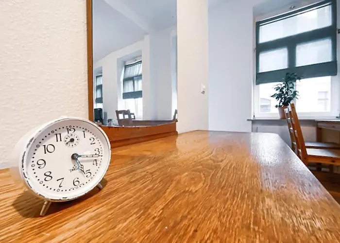 Schoene In Plagwitz Nahe Karl-heine-strasse -netflix, Wlan, Waschmaschinet Daire *