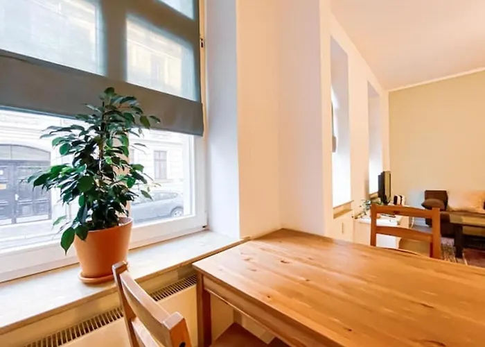 Schoene In Plagwitz Nahe Karl-heine-strasse -netflix, Wlan, Waschmaschinet *